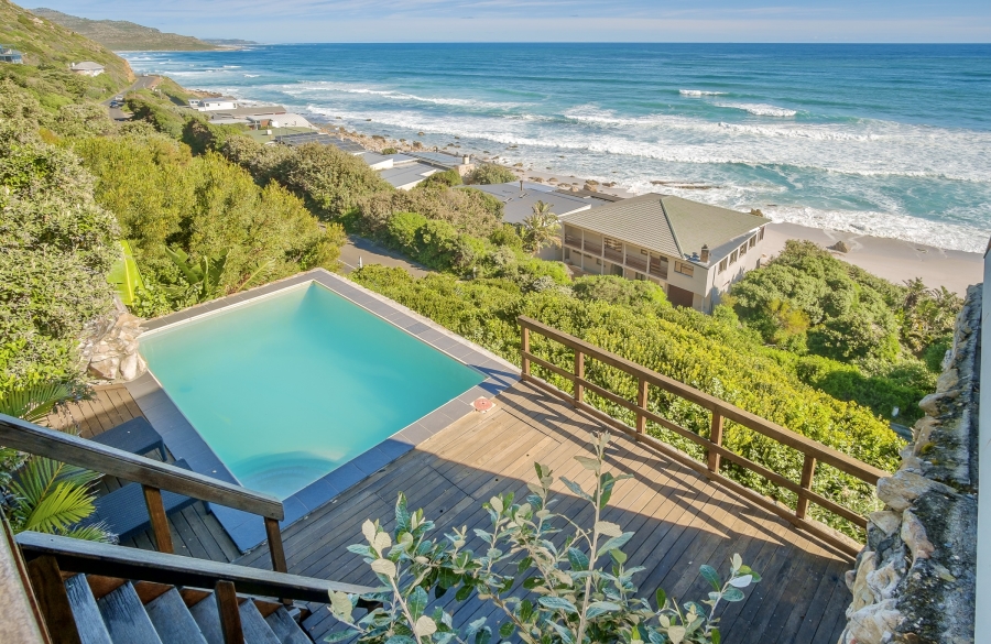 5 Bedroom Property for Sale in Misty Cliffs Western Cape